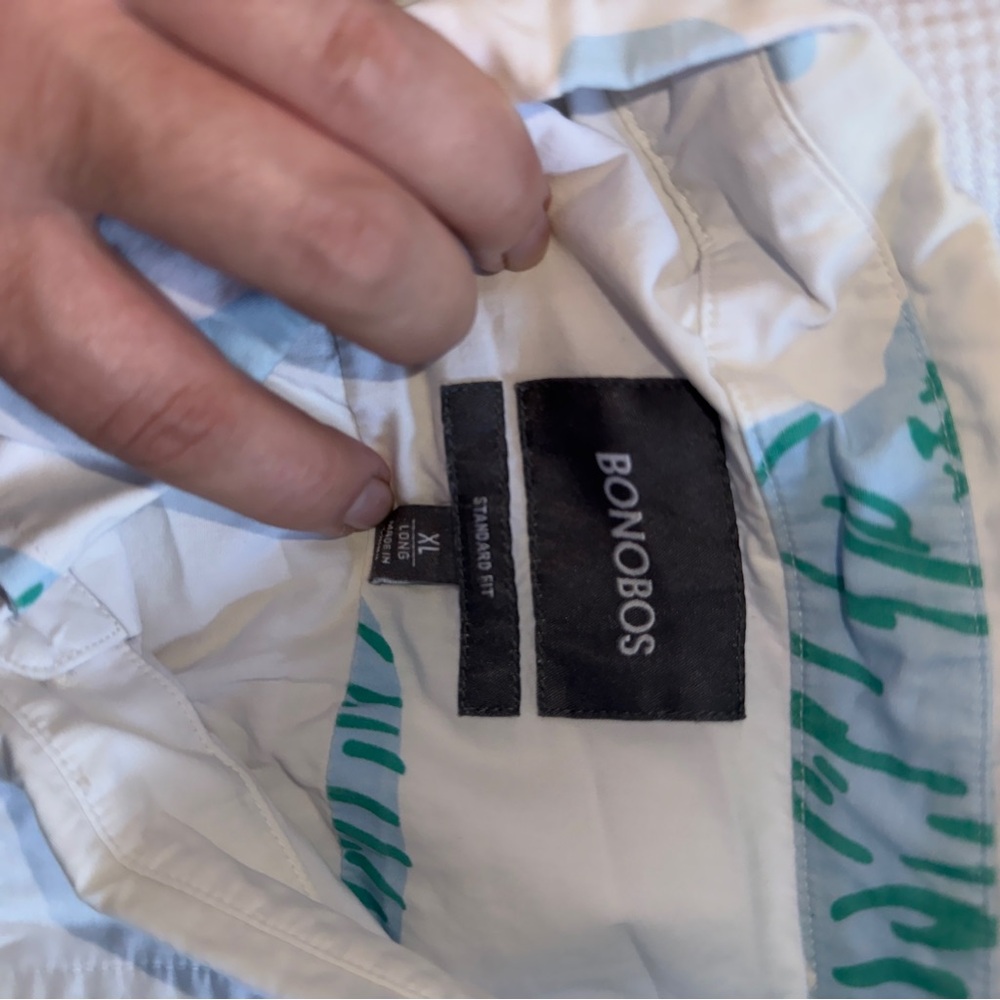 Bonobos White Shirt w Green Tiger Design Statement Animal Pattern Casual XL Long - Picture 4 of 4